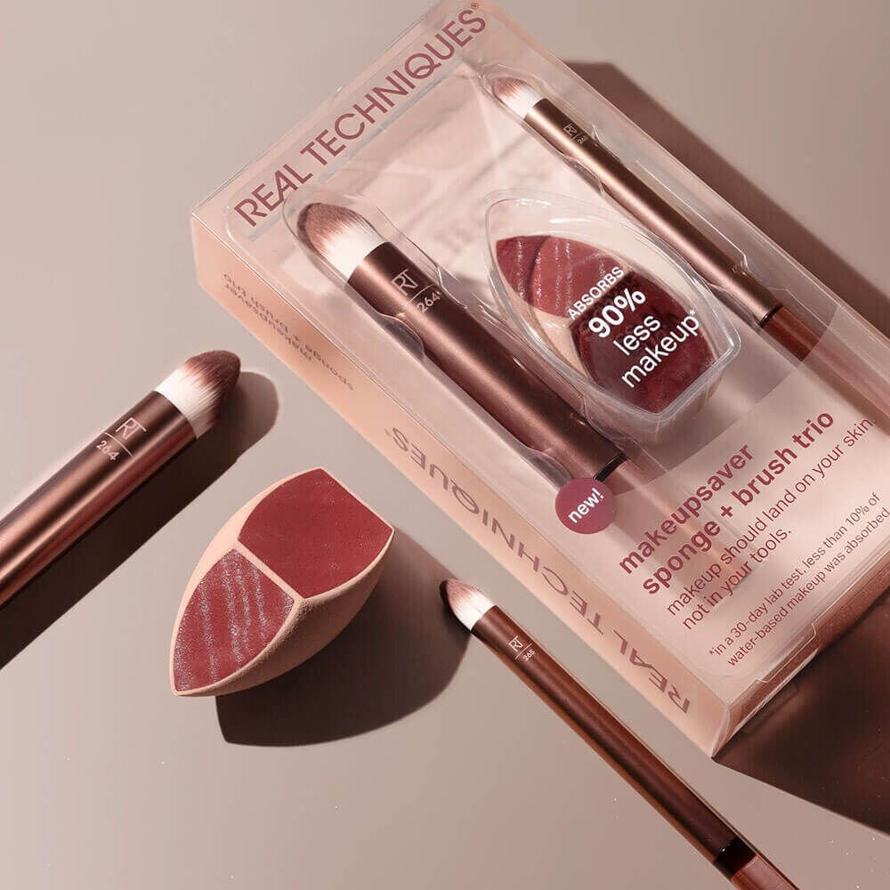 Kit esponja e pincel Real Techniques Makeup Saver | Sephora